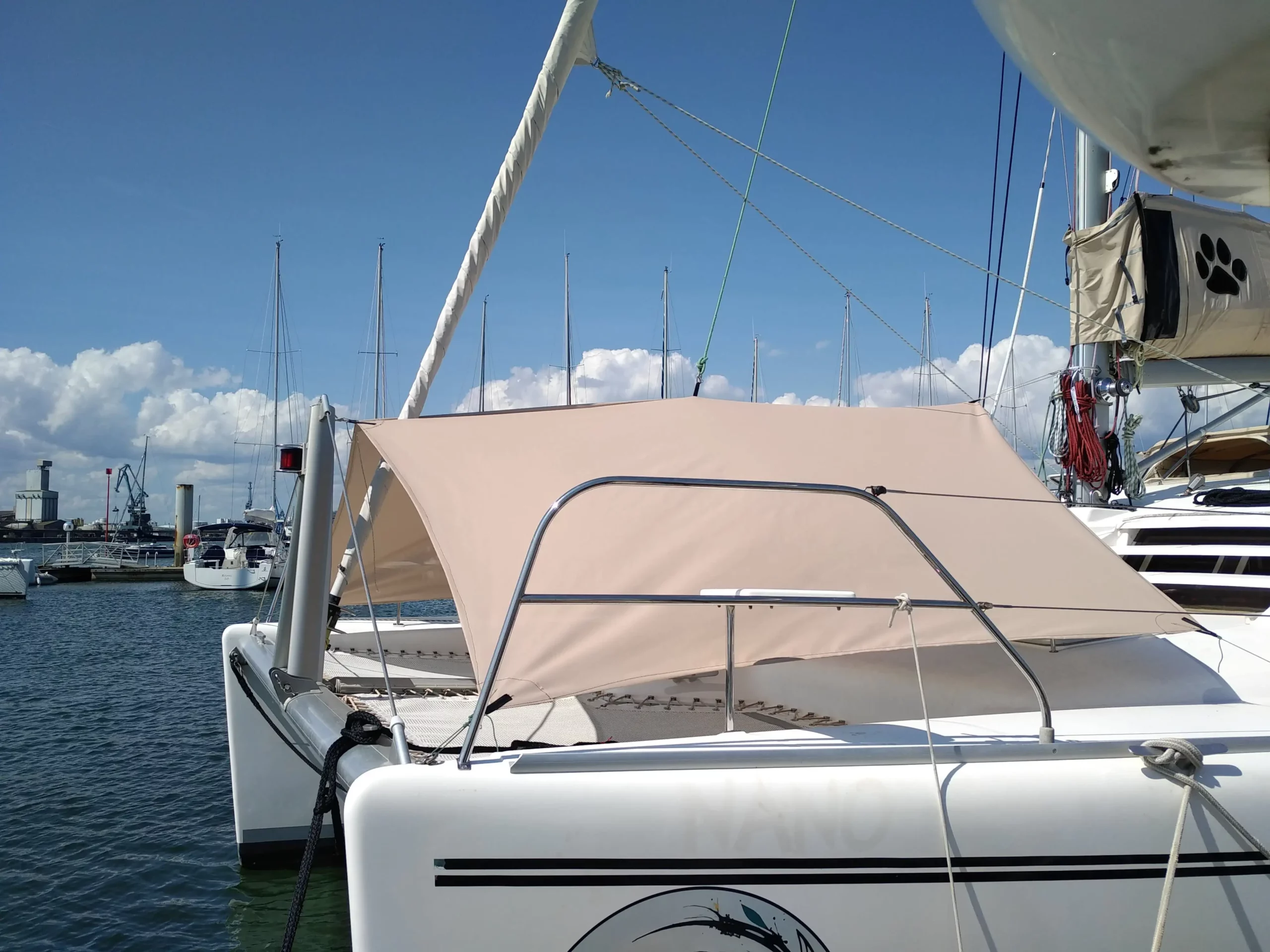 voile d'ombrage catamaran